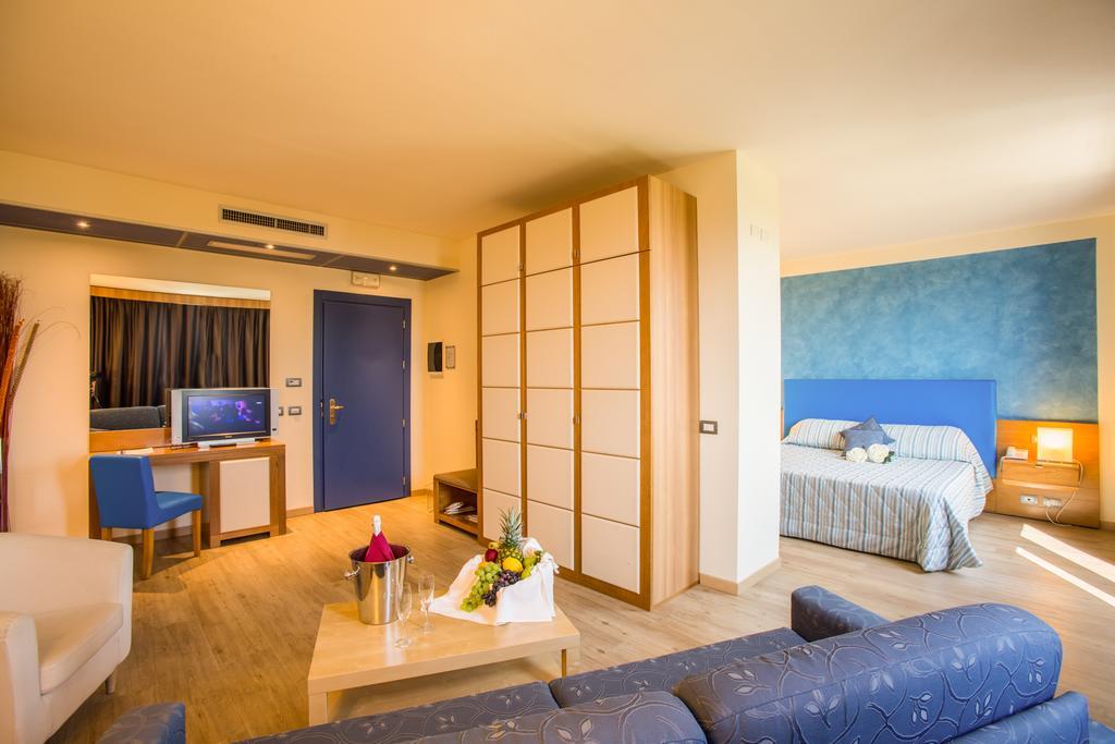 Hotel Galilei Pisa Esterno foto